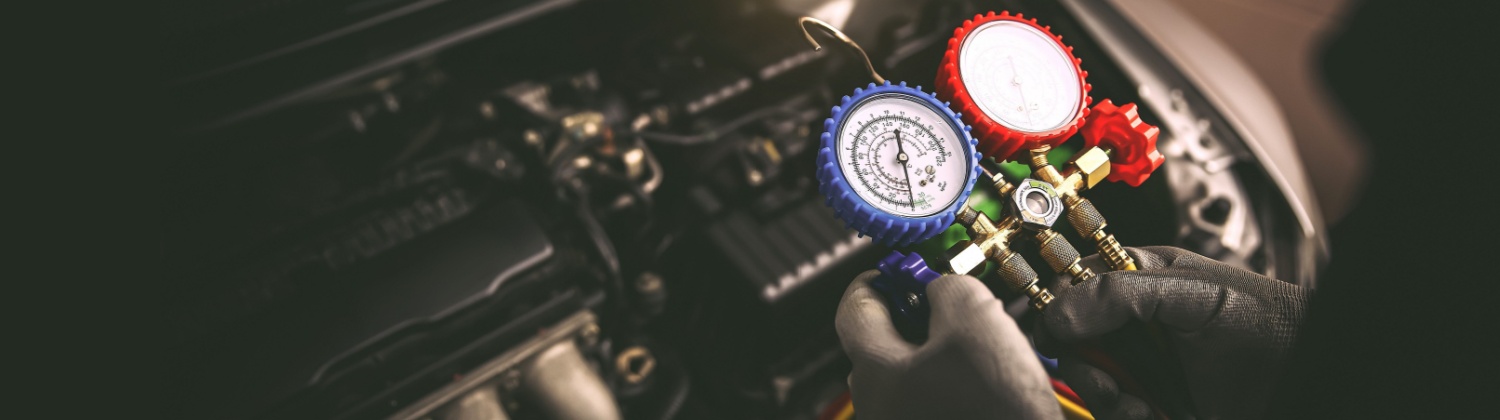 Vehicle AC tune-up service and refrigerant check in Burlington ON